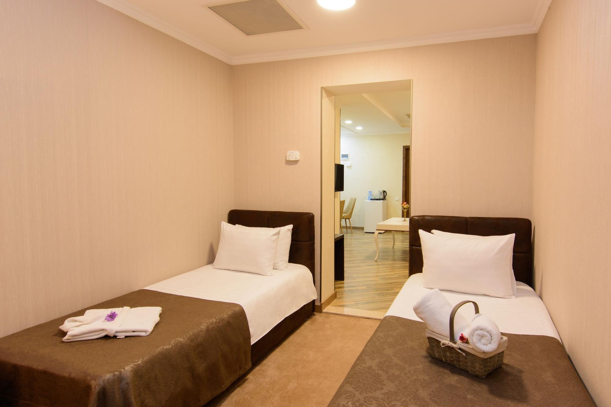 King David Hotel Tbiliszi Kültér fotó