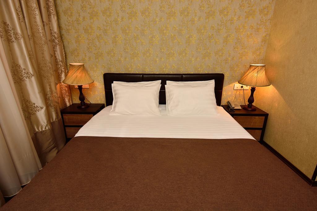 King David Hotel Tbiliszi Kültér fotó