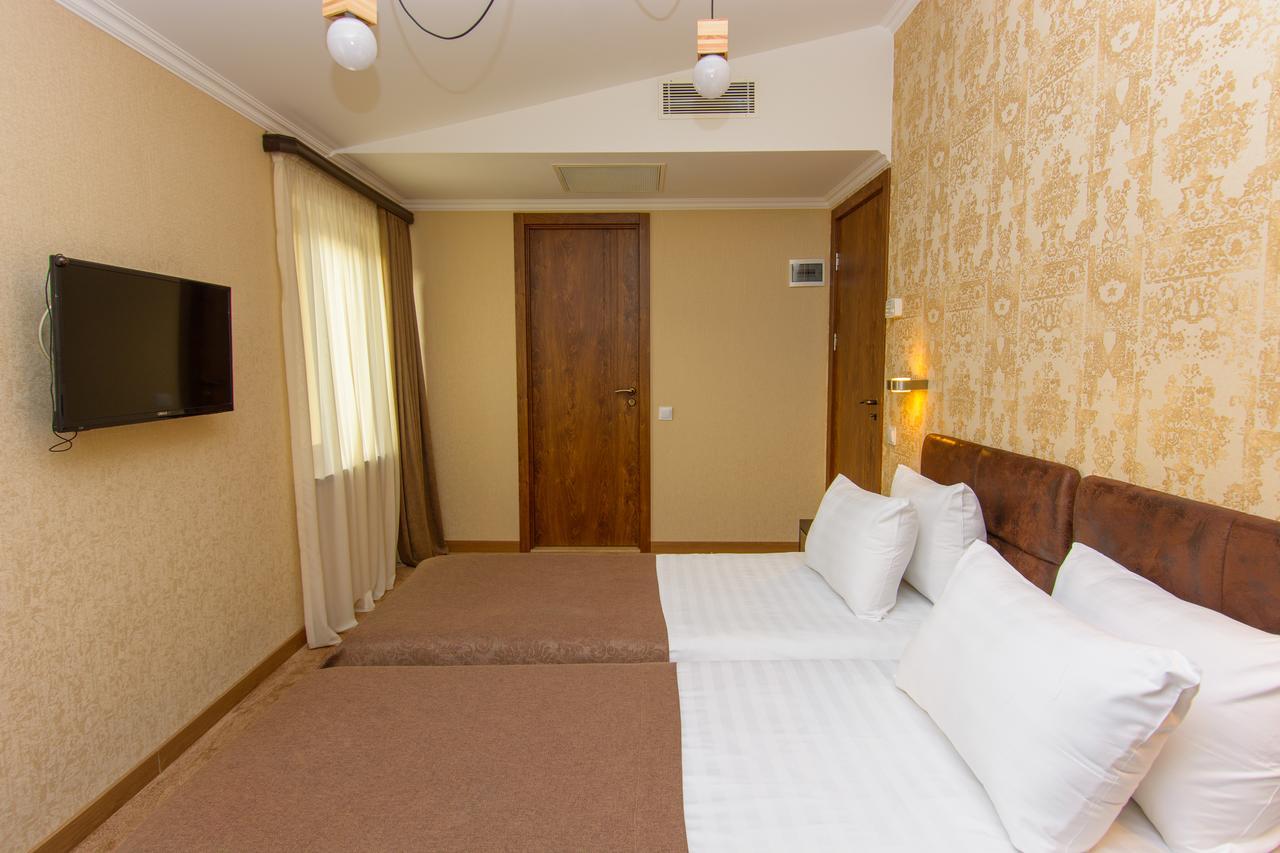 King David Hotel Tbiliszi Kültér fotó